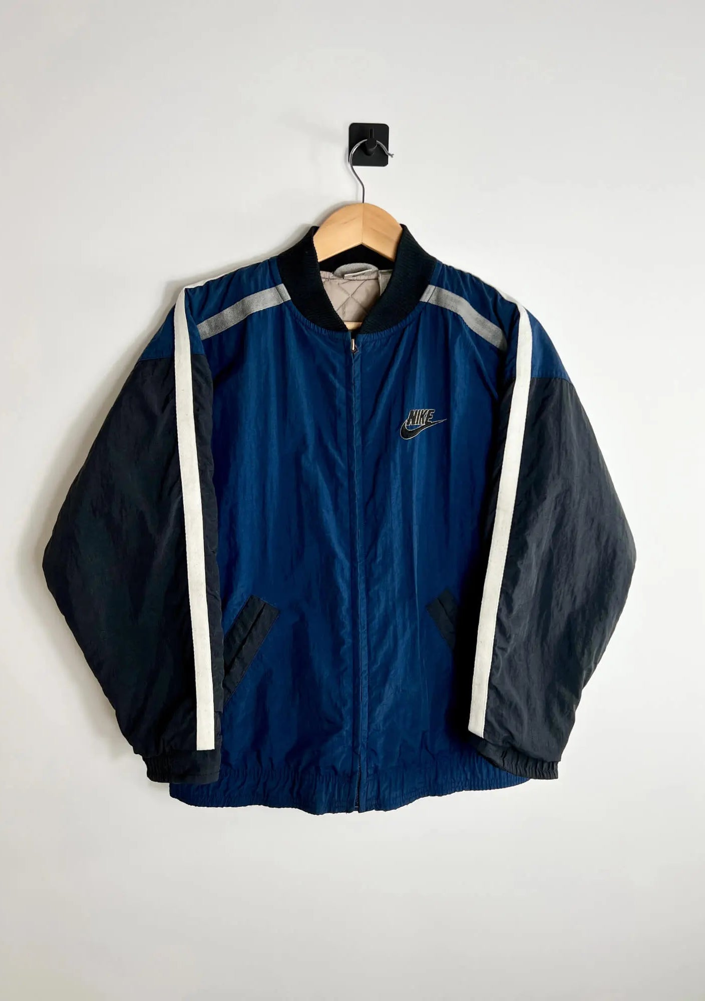 Bomber Homme Nike Bleu vue de face