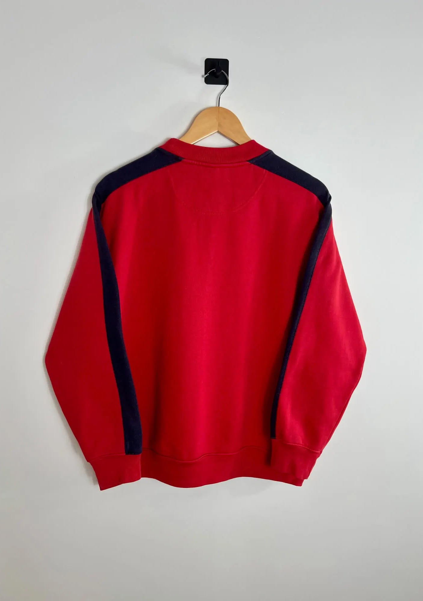 Crewneck Sweatshirt Nike Vintage Rouge 2000s vue de dos