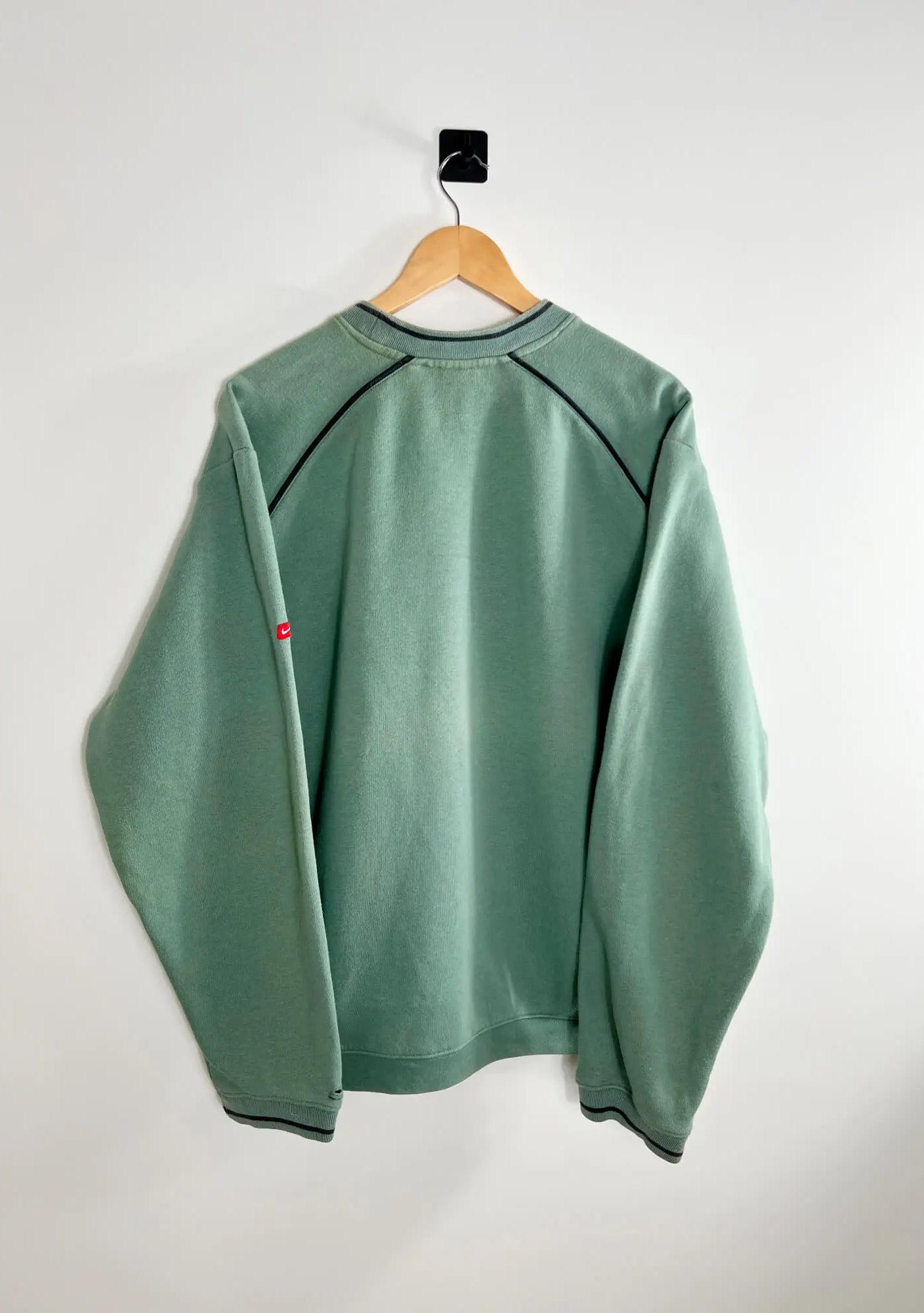 Nike Sweat Vintage Homme Vert vue de dos