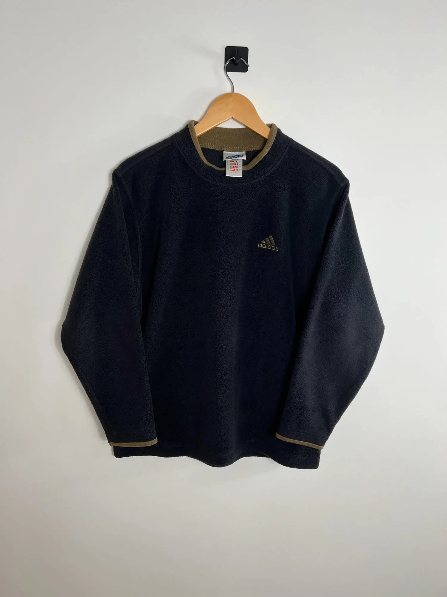Pull Polaire Adidas vue de face
