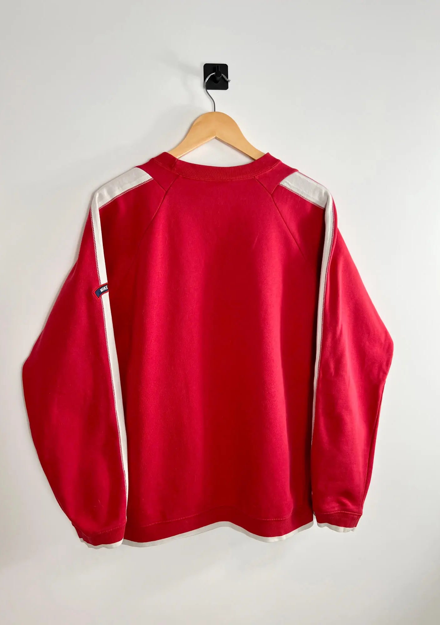 Sweat Nike Rouge 2000s vue de dos