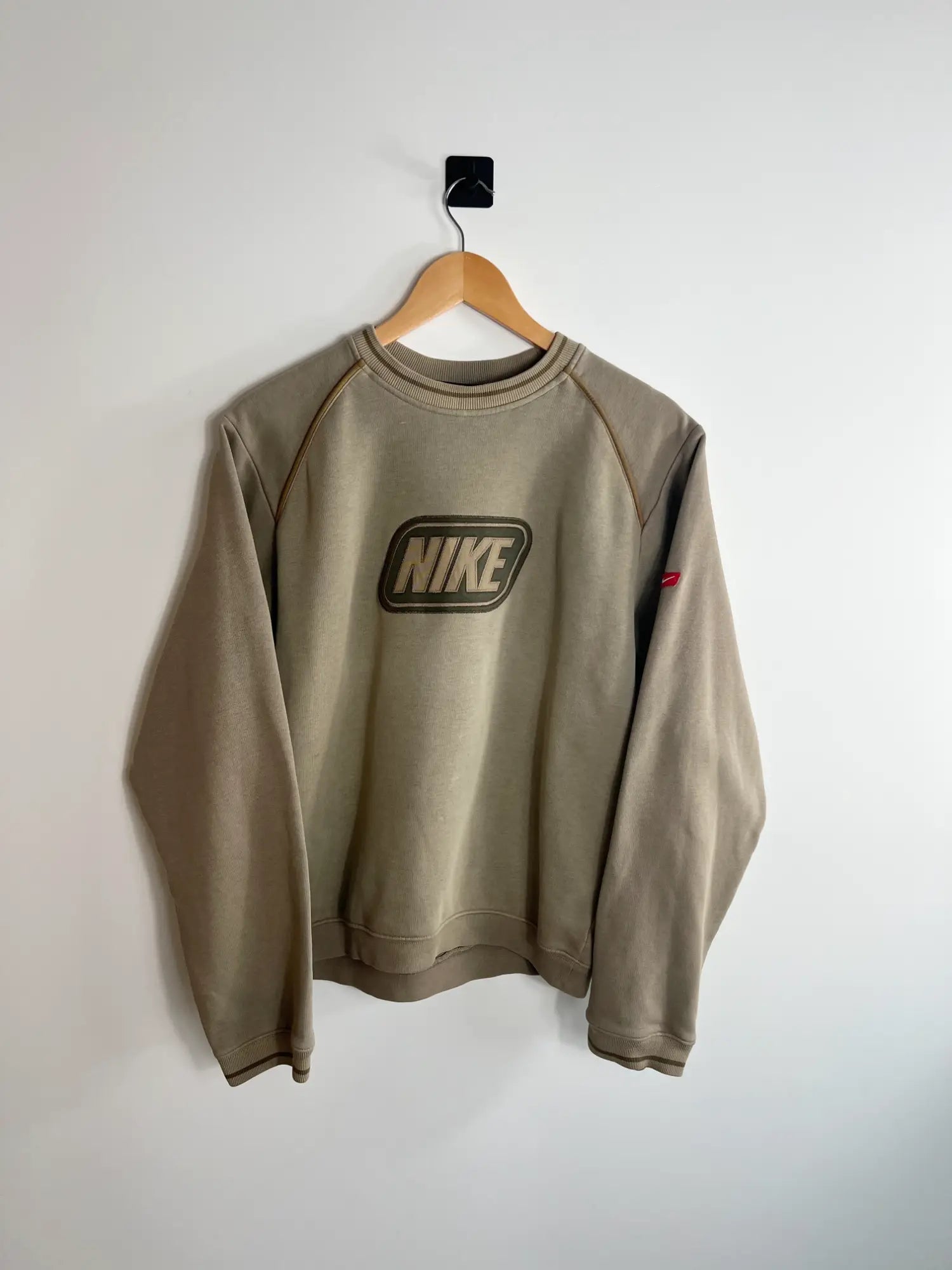 Sweat Nike Vintage 00s kaki vue de face