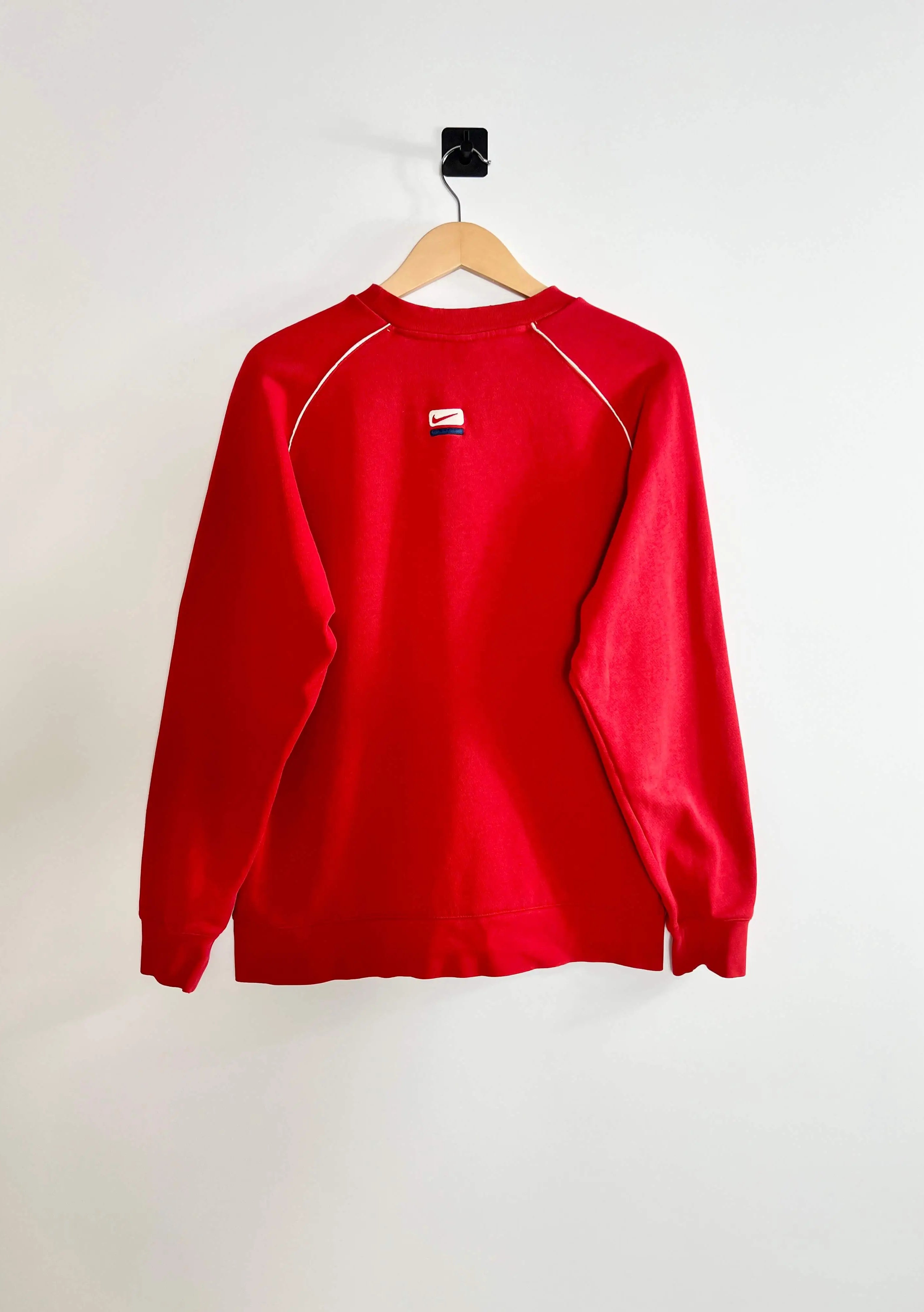 Sweatshirt Nike Vintage 2000 Rouge vue de dos