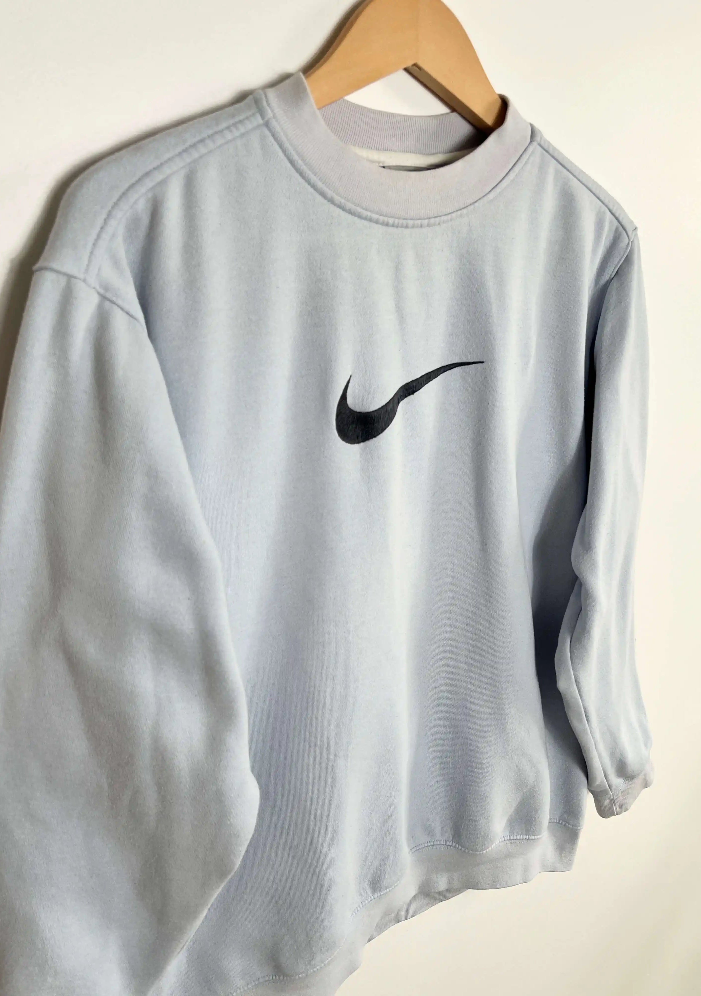 Sweat Nike Vintage Femme Bleu Clair vue du logo nike