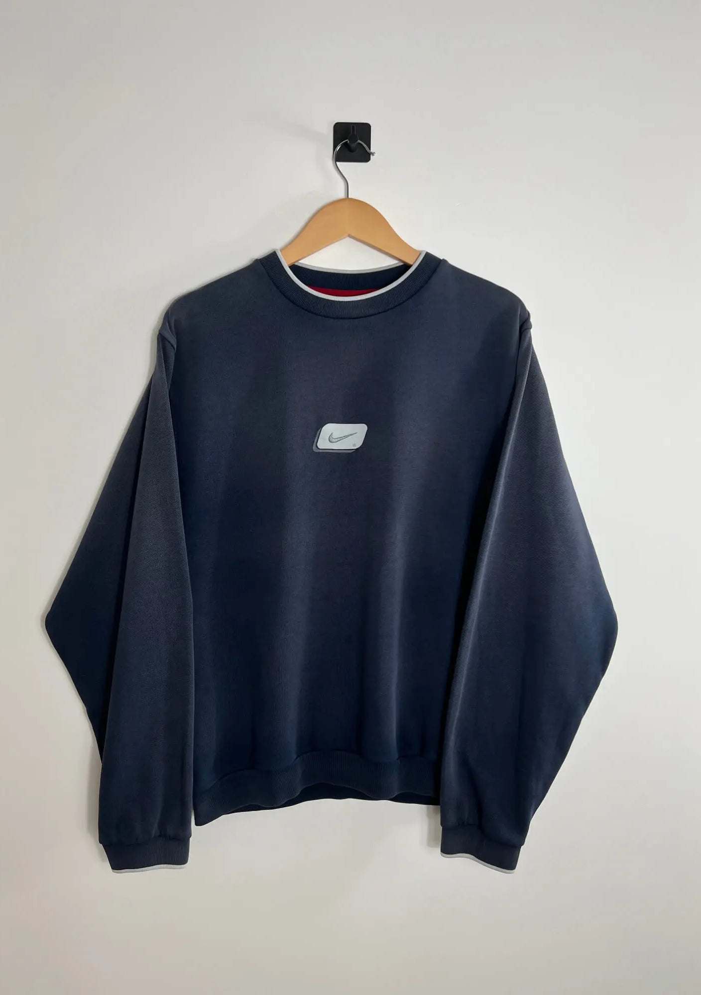 Vintage Jumpers Nike 2000s Bleu Marine vue de face