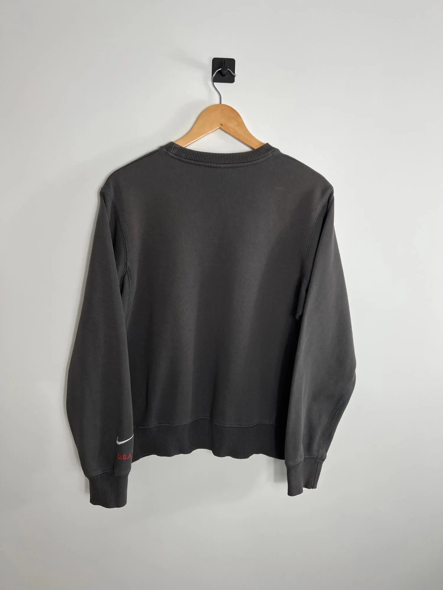 Crewneck Nike Vintage 2000s Noir vue de dos