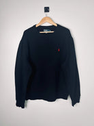 Crewneck Ralph lauren vintage noir avec logo ralph lauren brodé rouge vue de face