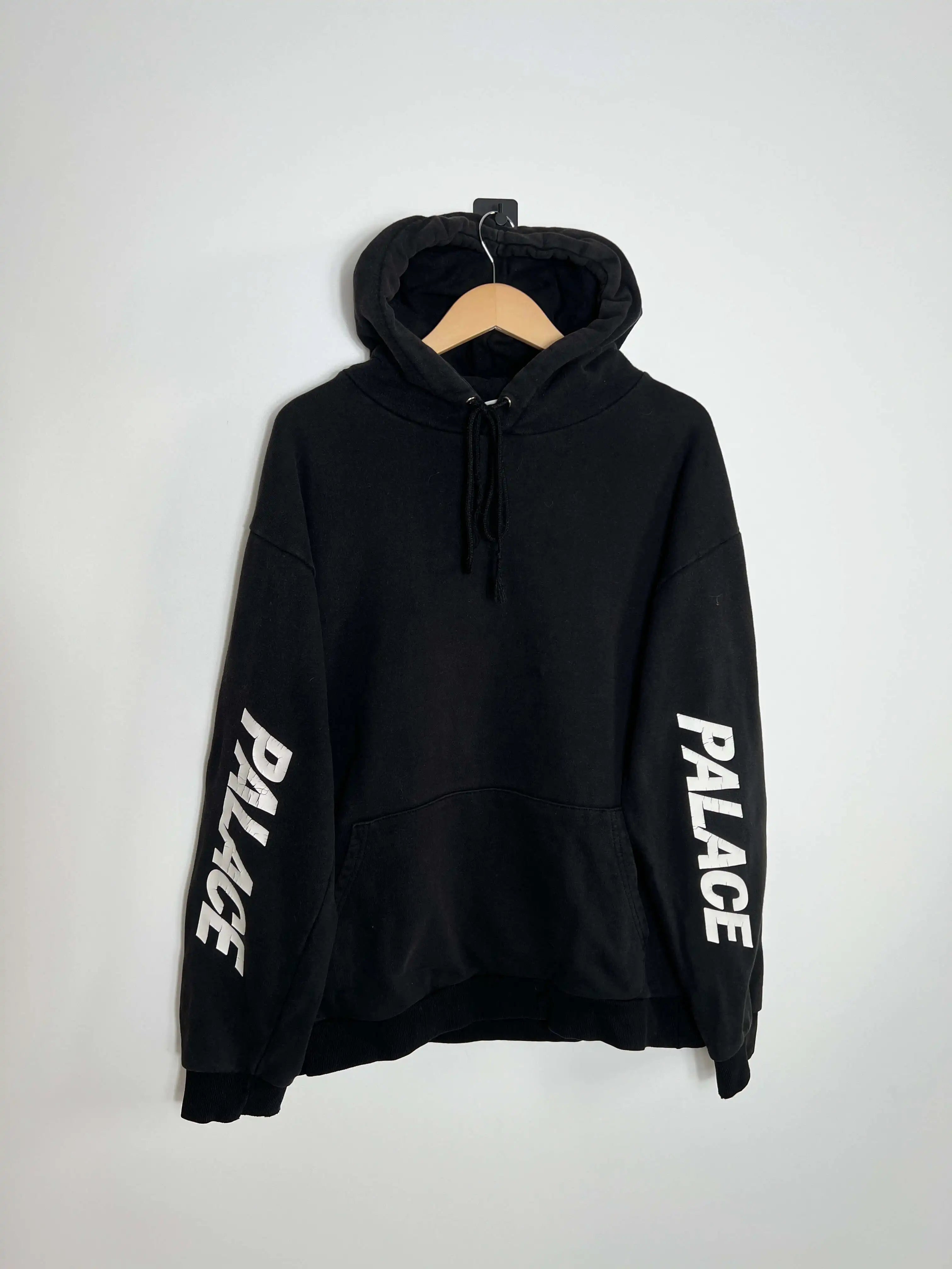 Palace black hoodie deals