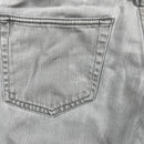 Jean carhartt gris vue de la poche arrière